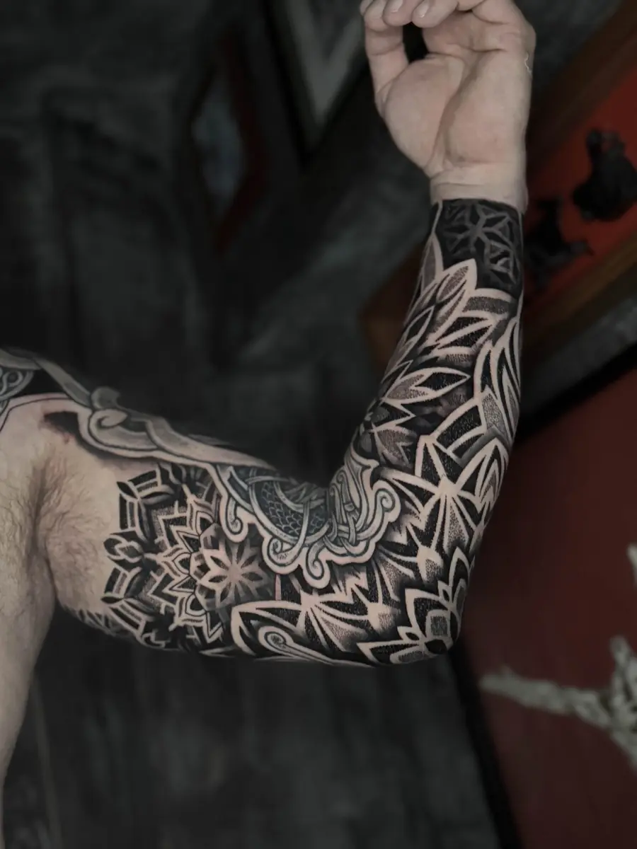 Tattoo portfolio piece 7 by tonisgump_ at Studio One Tattoo Bangkok