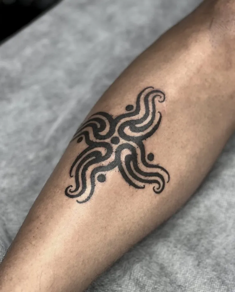 Blackwork tattoo portfolio piece 15 at Studio One Tattoo Bangkok