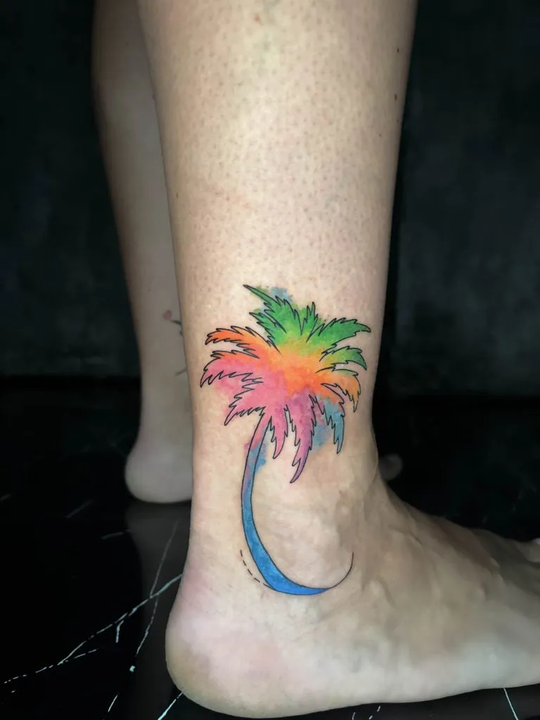 Minimal Fineline tattoo portfolio piece 108 at Studio One Tattoo Bangkok