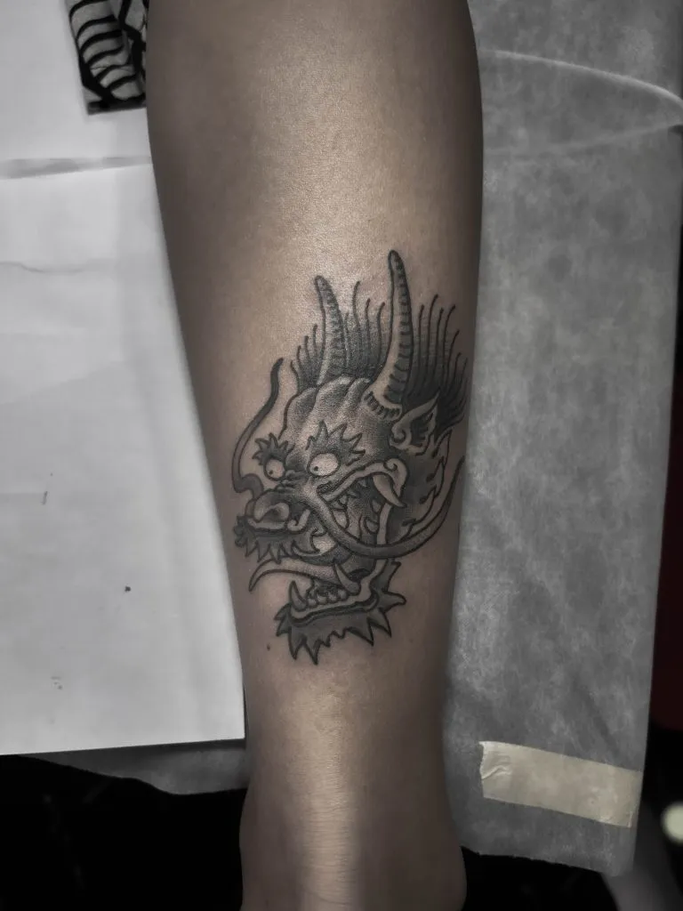 Minimal Fineline tattoo portfolio piece 120 at Studio One Tattoo Bangkok