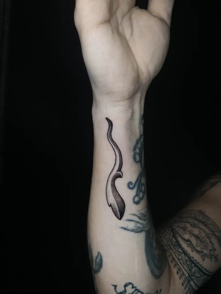 Minimal Fineline tattoo portfolio piece 132 at Studio One Tattoo Bangkok
