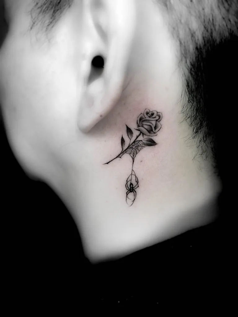 Minimal Fineline tattoo portfolio piece 22 at Studio One Tattoo Bangkok