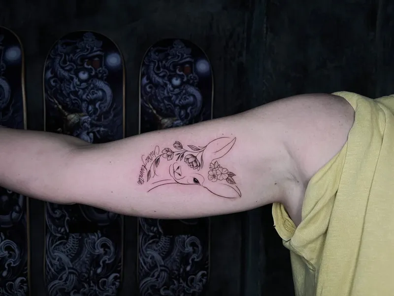 Minimal Fineline tattoo portfolio piece 59 at Studio One Tattoo Bangkok