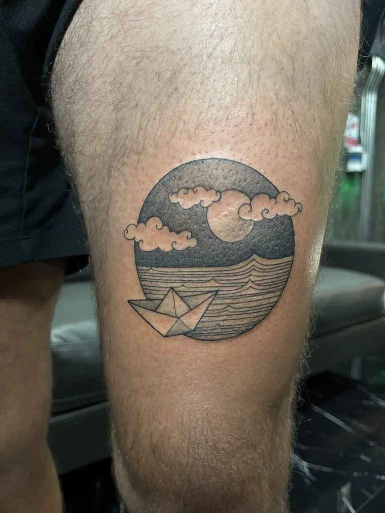 Minimal Fineline tattoo portfolio piece 63 at Studio One Tattoo Bangkok