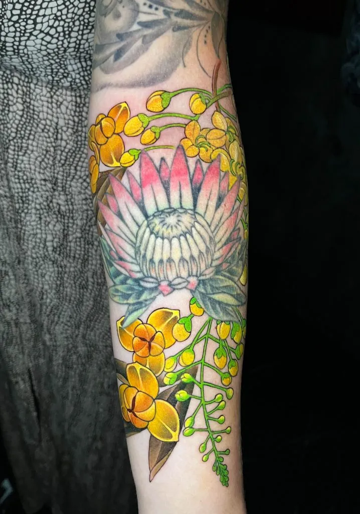 Minimal Fineline tattoo portfolio piece 71 at Studio One Tattoo Bangkok