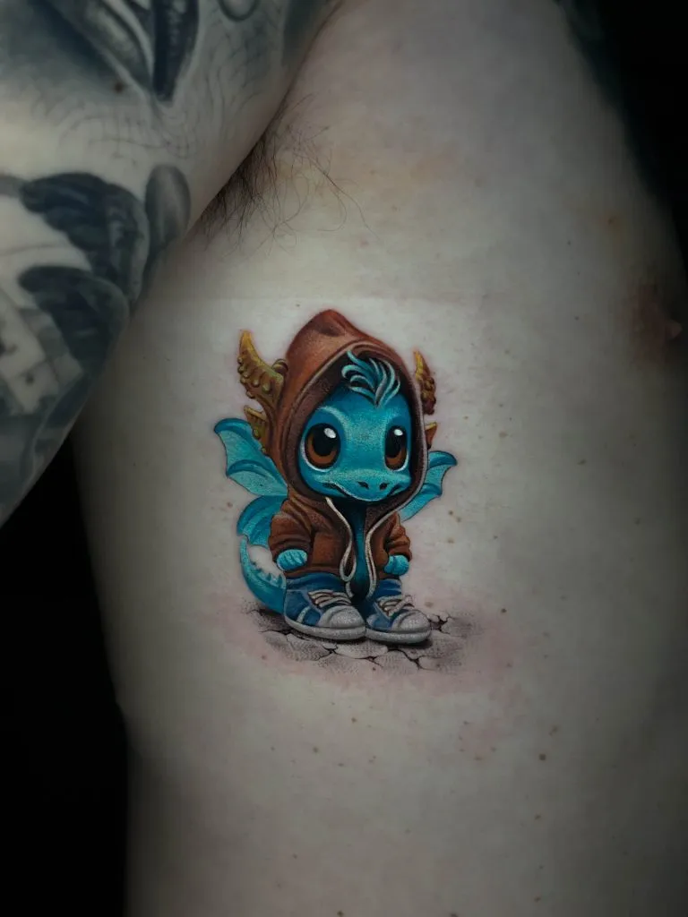 Minimal Fineline tattoo portfolio piece 90 at Studio One Tattoo Bangkok