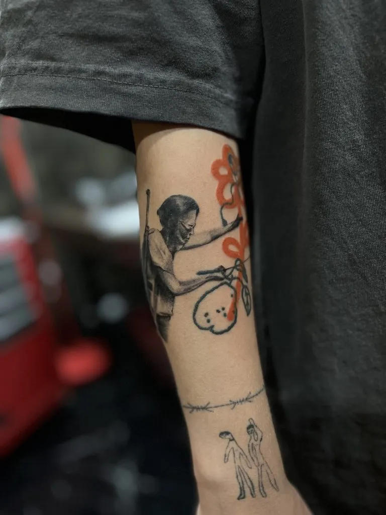 Minimal Fineline tattoo portfolio piece 91 at Studio One Tattoo Bangkok