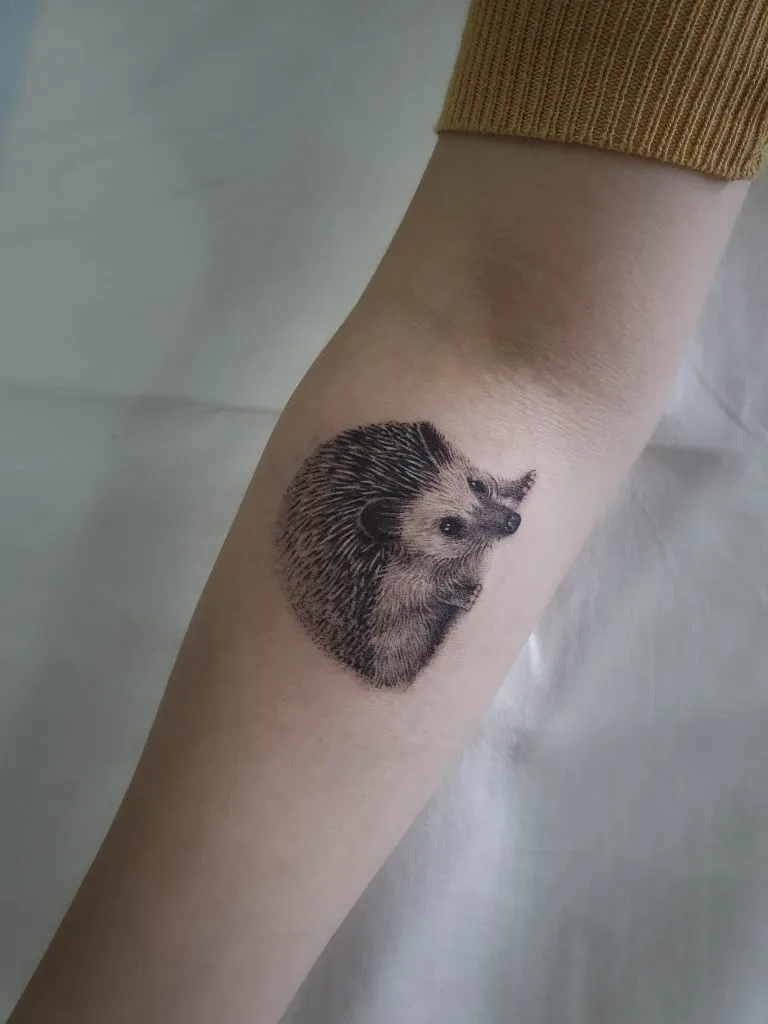 Minimal Fineline tattoo portfolio piece 98 at Studio One Tattoo Bangkok